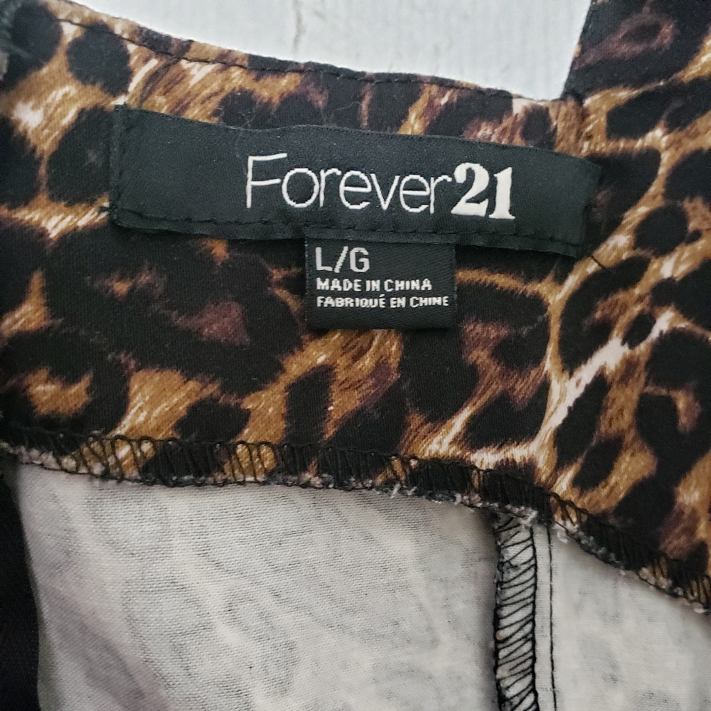 💕 Forever 21 Leopard Print Mini Dress Size Large - Picture 3 of 7